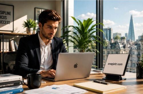 SnapJotz Com homepage showing clean note-taking interface on laptop and mobile screen in 2026